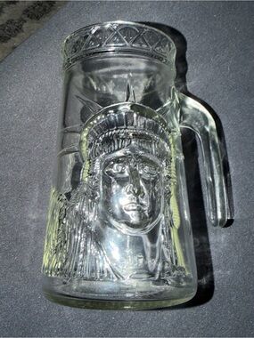 New York Statue Of Liberty Glass Mug Travel Souvenir Collectible As Is Good Used